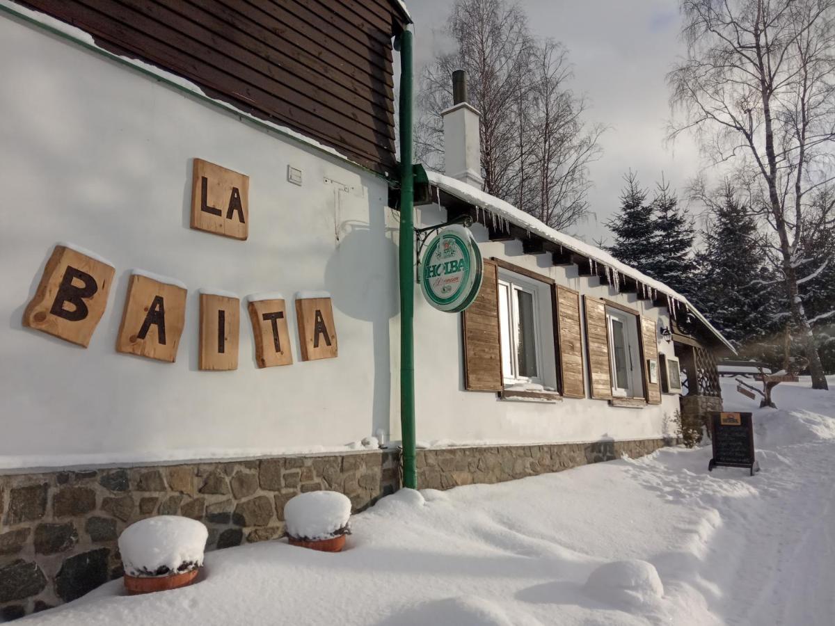 Penzion La Baita Branna Luaran gambar